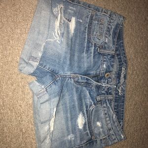 american eagle size 2 shorts